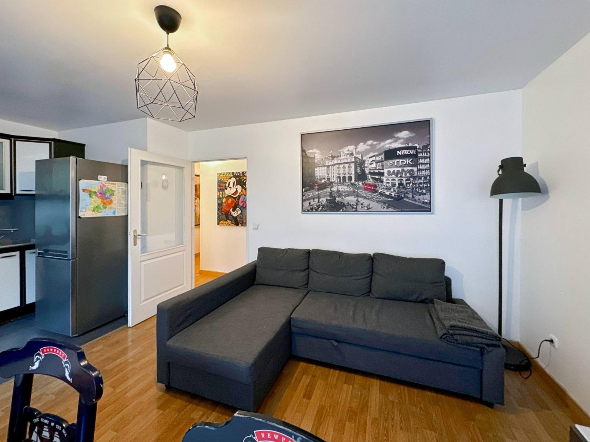 Les Paves De Prague - Appartement Pour 4 A 10 Minutes De Disneyland Paris Montévrain Eksteriør bilde