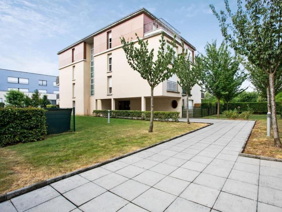 Les Paves De Prague - Appartement Pour 4 A 10 Minutes De Disneyland Paris Montévrain Eksteriør bilde