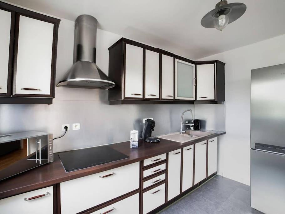 Les Paves De Prague - Appartement Pour 4 A 10 Minutes De Disneyland Paris Montévrain Eksteriør bilde