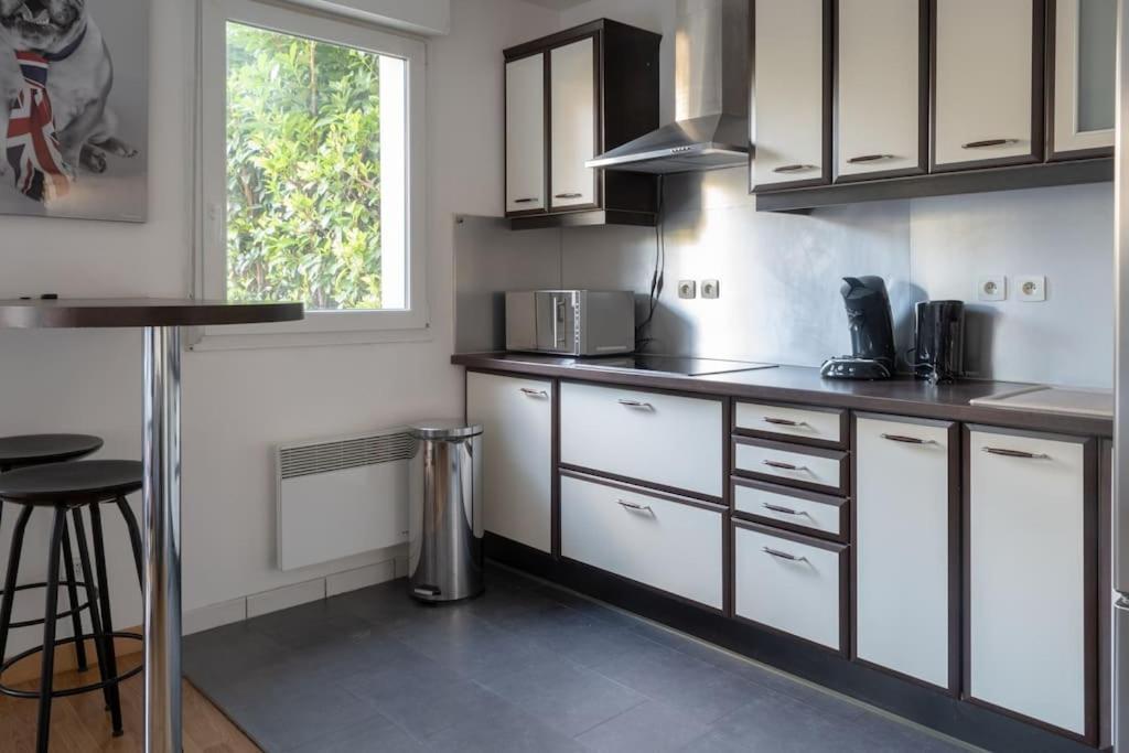 Les Paves De Prague - Appartement Pour 4 A 10 Minutes De Disneyland Paris Montévrain Eksteriør bilde
