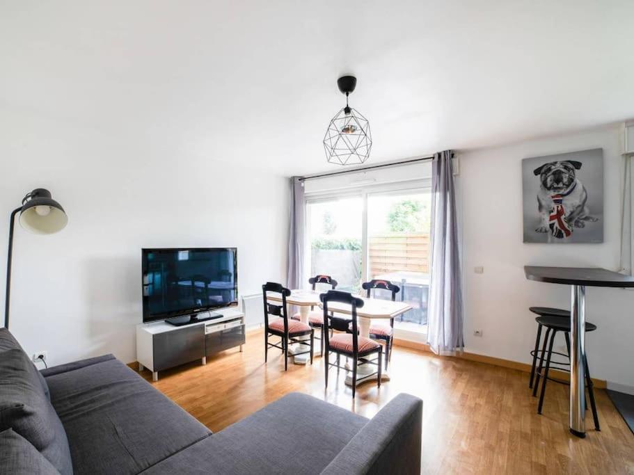 Les Paves De Prague - Appartement Pour 4 A 10 Minutes De Disneyland Paris Montévrain Eksteriør bilde